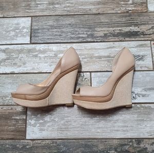 JlLo beige Wedges Size 5.